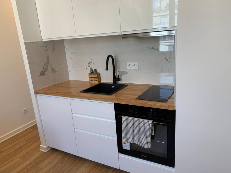 Appartement Superbe Appartement, 2 Couchages, Proche Paris Bagnolet