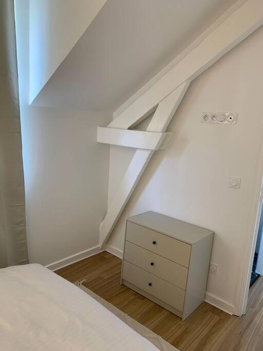 Superbe Appartement, 2 Couchages, Proche Paris *